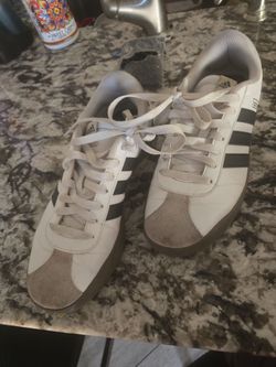 Samba shoes