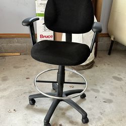 Adjustable height, tall Rolling Desk Chair