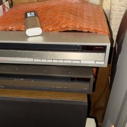 RCA Selectavision Movie Discs( about  700 )+ 2 Players 