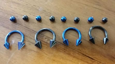 14G Horseshoe/Circular Barbell earrings