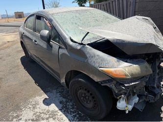 2013 Honda civic. For parts only