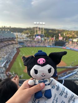 Kuroshi Dodgers Plush Keychain