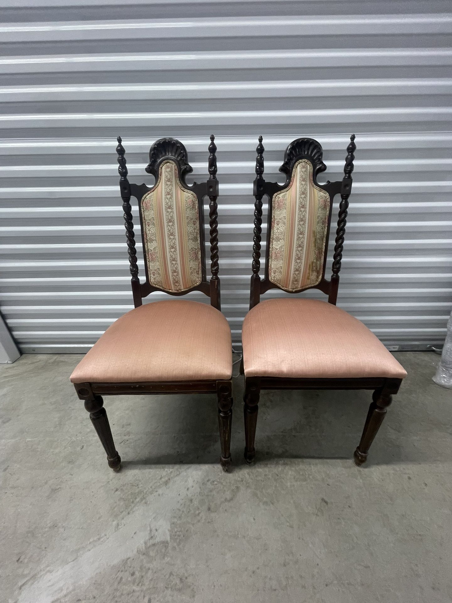 1920’s ANTIQUE CHAIRS 