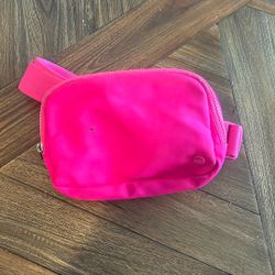 Studio Hit Pink Fanny Pack 