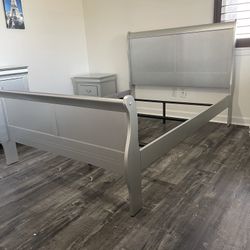 Full Size Bed - Silver Wooden Sleigh Bed