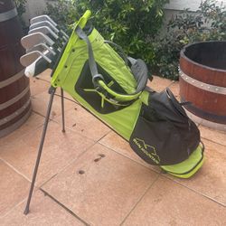 Taylormade  Golf Clubs 