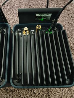 Meyer sound pair of speakers