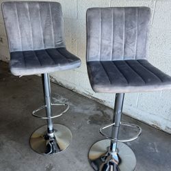 Adjustable Height Velvet Bar Stools X2
