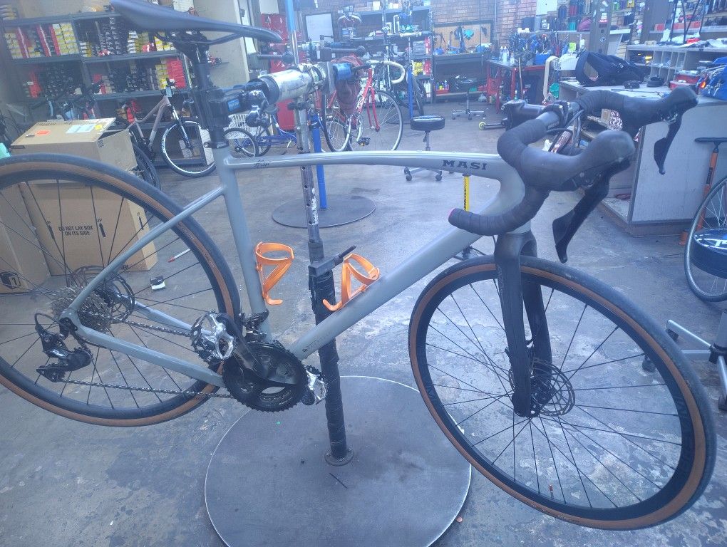 Masi Brunello Road Bike With Spare Parts