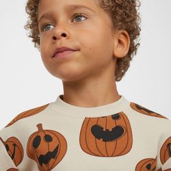 H&M Pumpkin Sweater