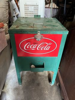 Vintage ice chest