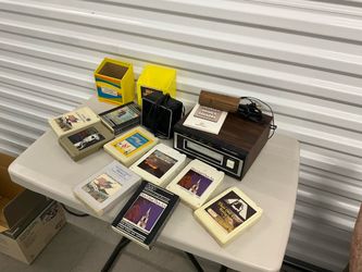 Radio shack Realistic 8 track player and speaker with 9 tapes