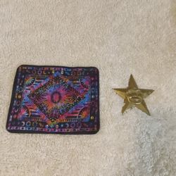 Wall Decor And Mouse Pad