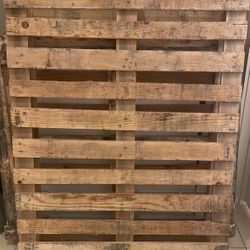 3 Pallets For FREE