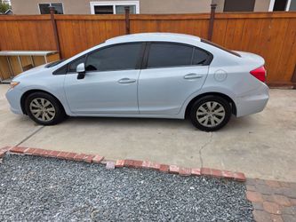 HONDA CIVIC 2012