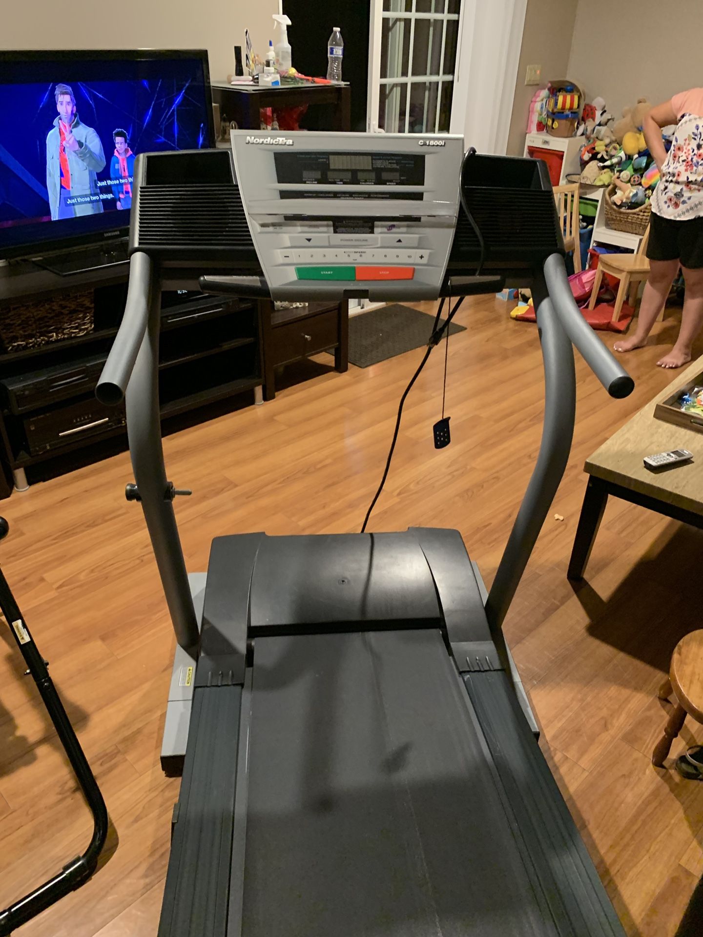 Nordic Track C1800i Treadmill for Sale in Pomona, CA OfferUp