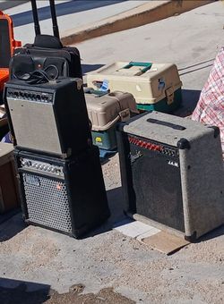 Amplifier guitar $30