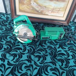Hitachi Koki Circular Saw  And Charger