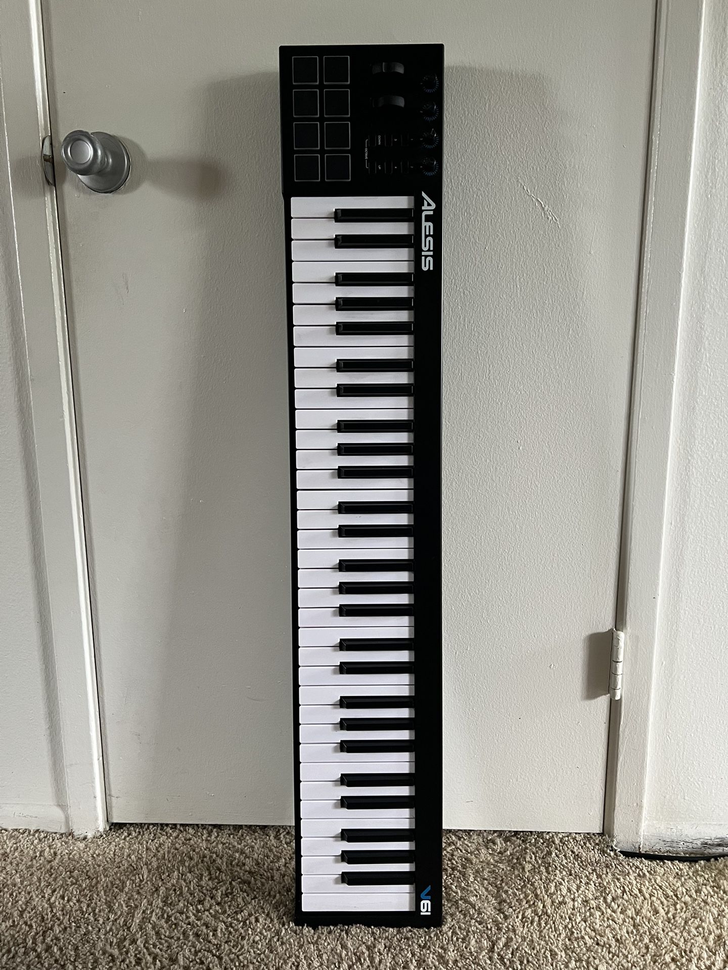 MIDI Keyboard Alesis V61