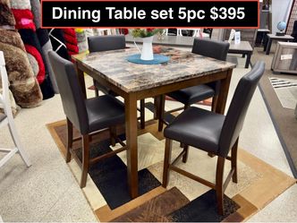 GREAT DEAL !!!! New Solid dining set 5pc