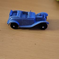 Lot Of Antique Tootsie Cars