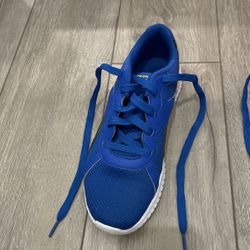Reebok Size 7 Shoes 