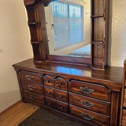 Solid Wood Bedroom Set 