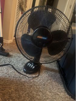 Oscillating fan