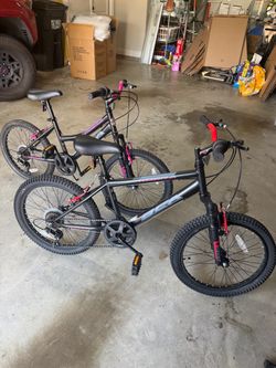 Kobra Mountain Bikes – Set of Two