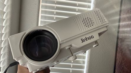 Jinhoo Mini Projector (WiFi Version) - Great Condition!