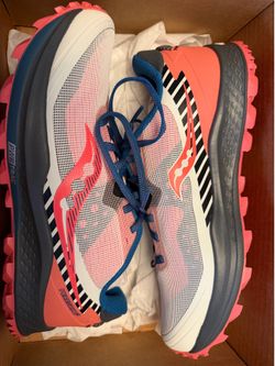 Saucony women’s Peregrine trail running shoe