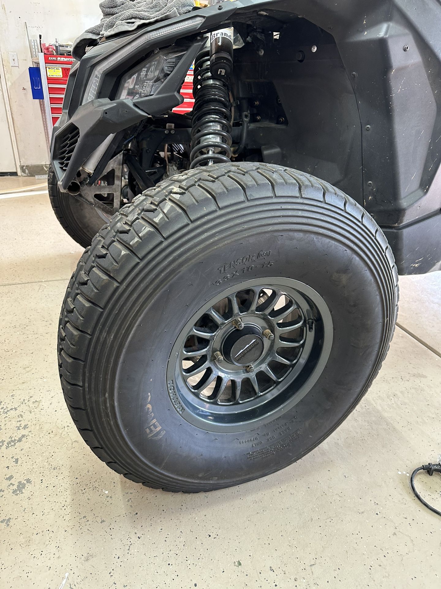Can Am Method Wheels And Tensor Tires for Sale in Beaumont, CA OfferUp