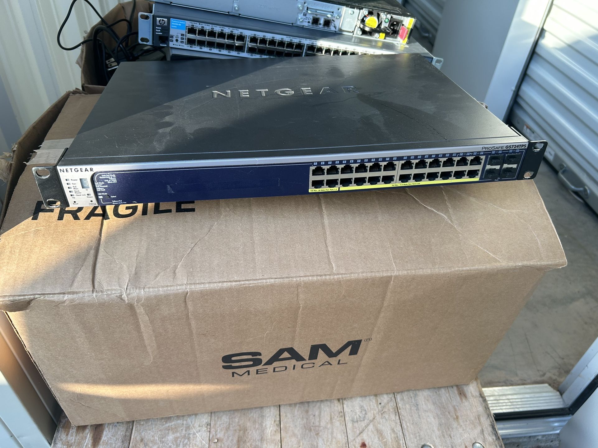 Netgear Prosafe 24 Port PoE Switch
