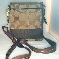Coach small side bag USED