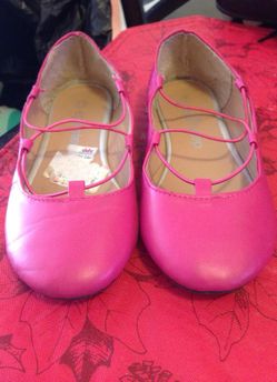 Pink flats