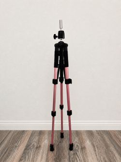 Cosmetology Mannequin Tripod
