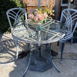 Cast Metal Glass Coffee Table With 2 Chairs