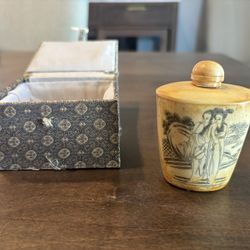 Oriental perfume bottle in silk box