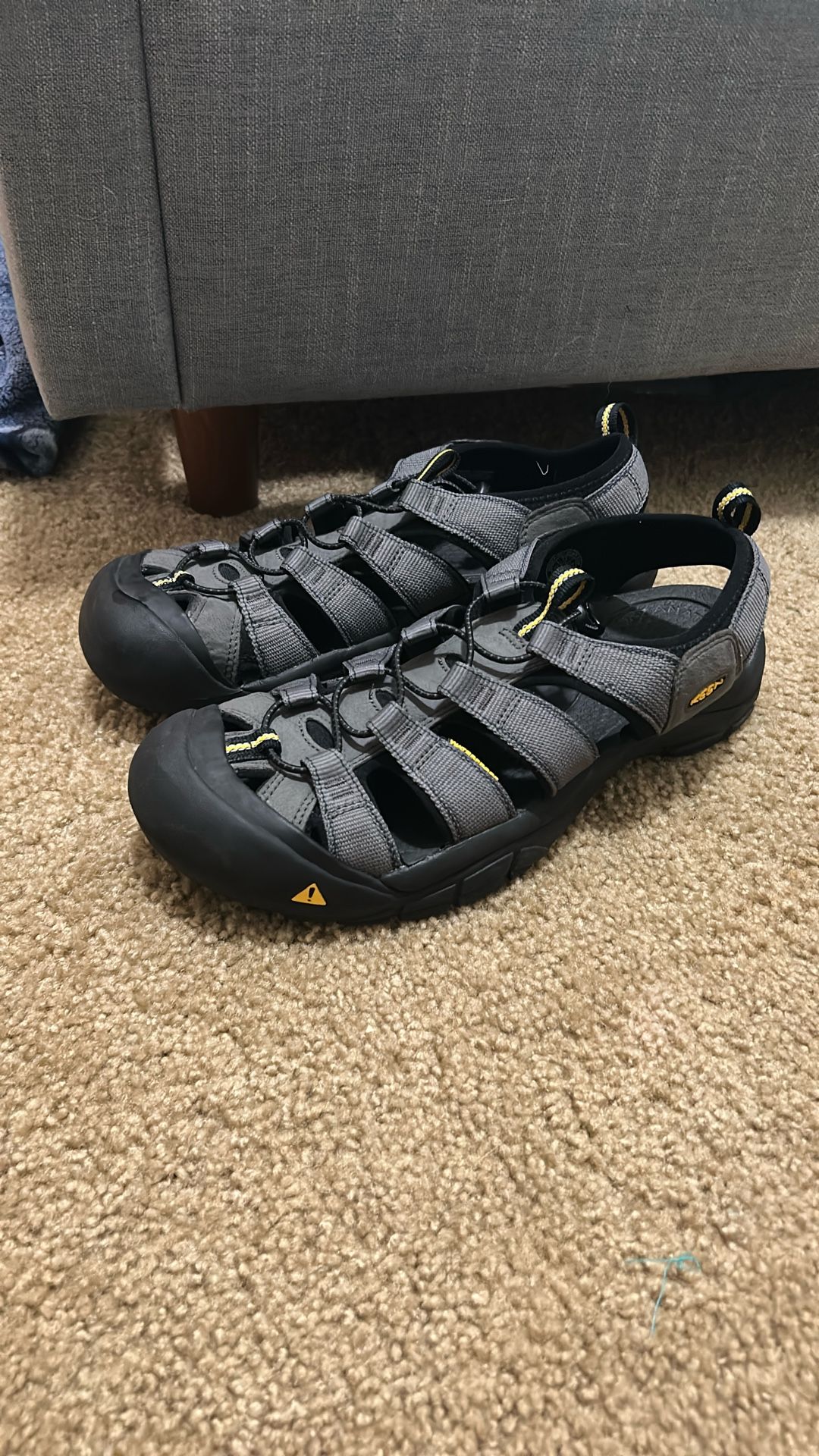 Gray Keen’s Newport H2 Sandal 13 Men’s