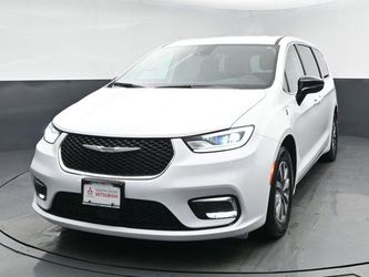 2024 Chrysler Pacifica Hybrid