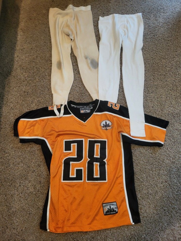 Men Lg thermal long underwear pants. Steve and Barrys Jersey orange #28 jersey items 3. LOT 03
