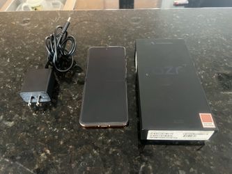 motorola razr4 fold 2025 (unlocked)
