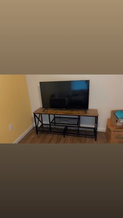 50 in Onn Roku TV