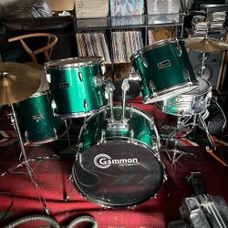 Gammon Percussion Drum Set