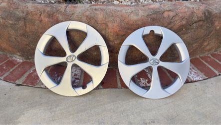 2012-2015 Toyota Prius 15” OEM Hubcaps / Wheel Covers Set of 2 - US Auto