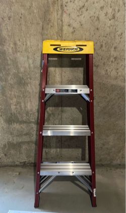 4-foot ladder