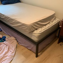 Twin Bed (free)