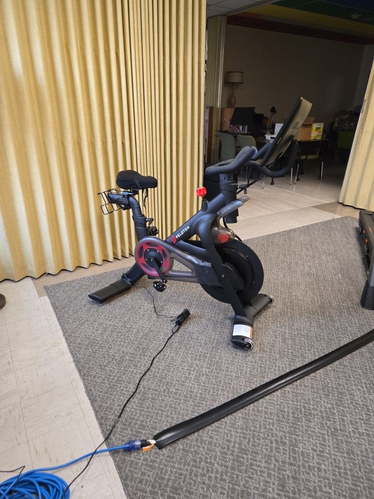Peloton Indoor Exercise Bike
