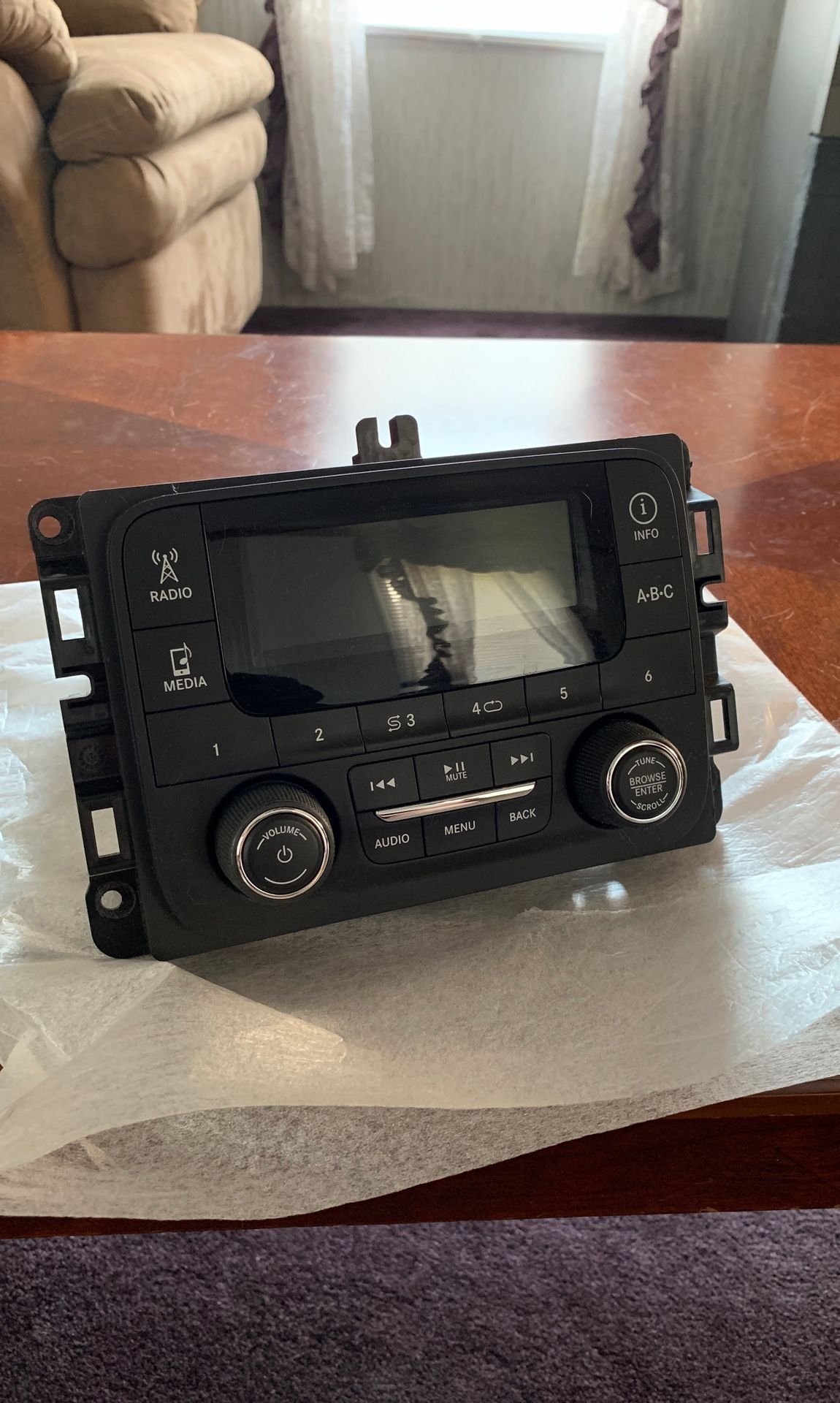 2014 Ram 1500 single din oem radio