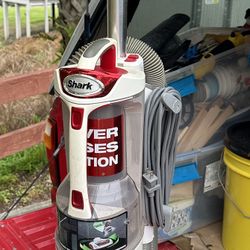 Shark Rotator® Lift-Away Vacuum With Accessories 